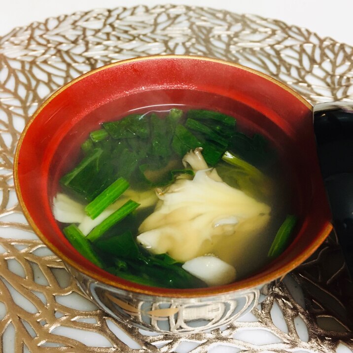 ☆舞茸とほうれん草のお吸い物☆